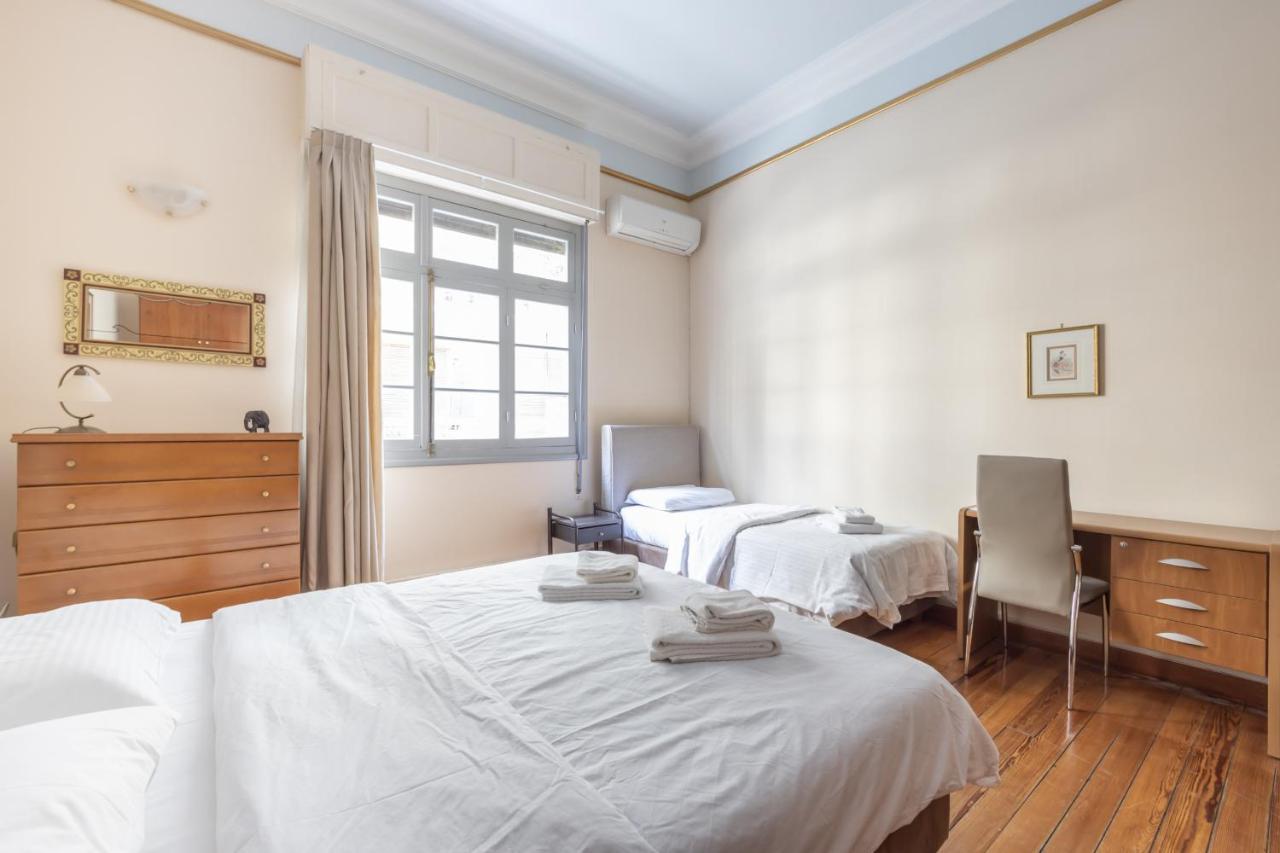 Ideal 4 Bdr Apartment In Plaka For 10! Athens Exterior photo